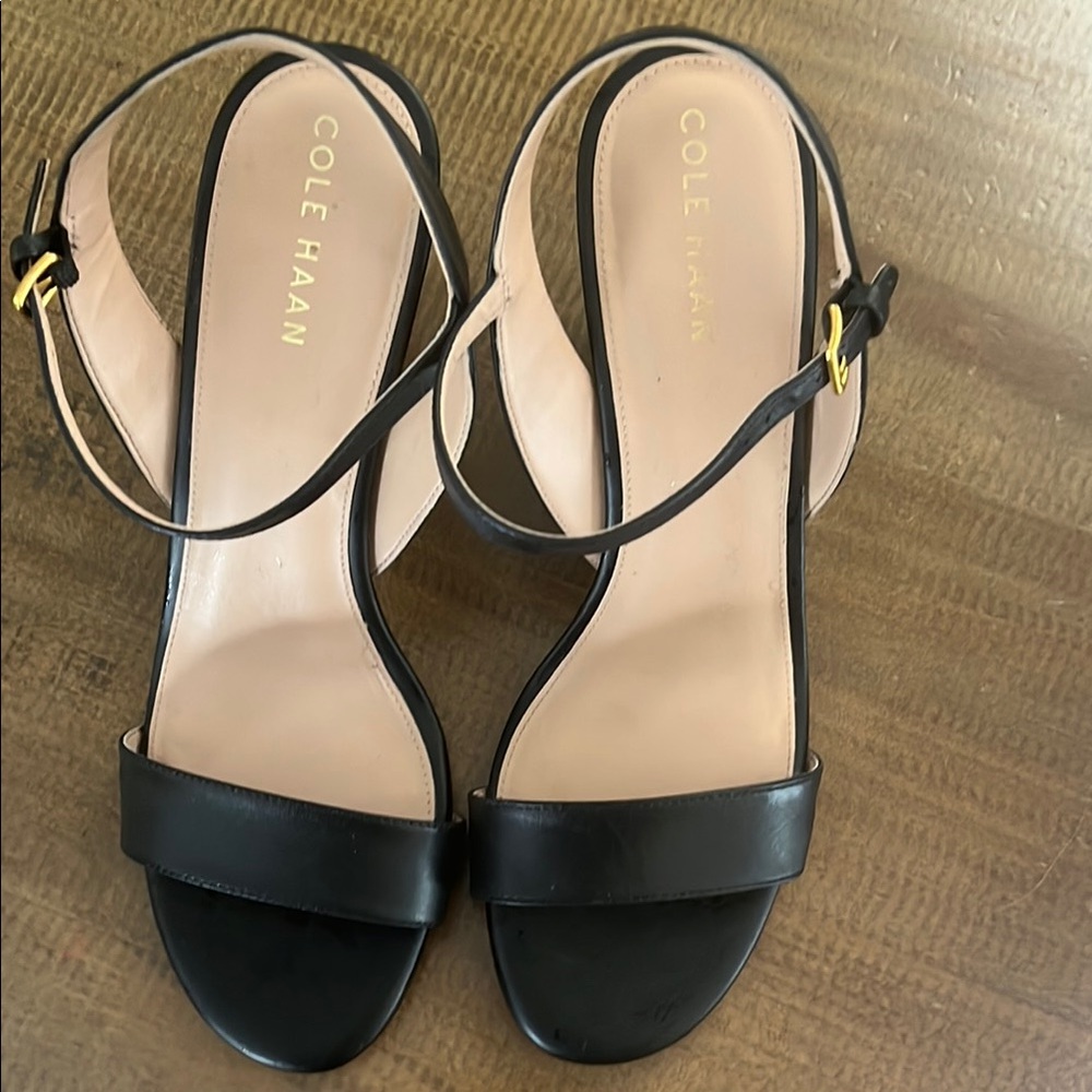 Cole Haan Black Heels Elegant Design